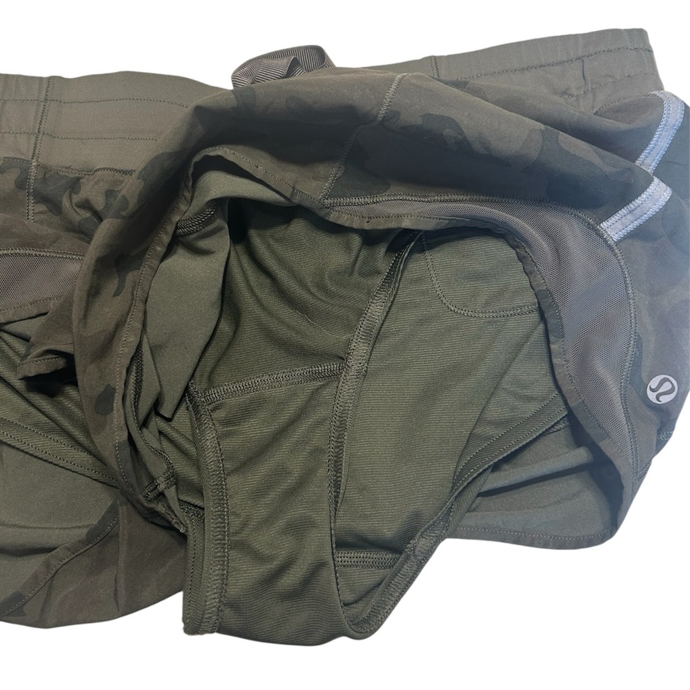 Lululemon Athletica Hotty Hot Camo Shorts - Picture 6 of 9